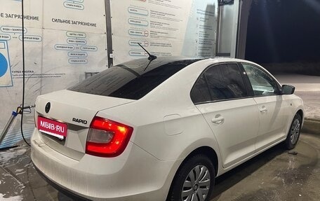 Skoda Rapid I, 2016 год, 680 000 рублей, 3 фотография