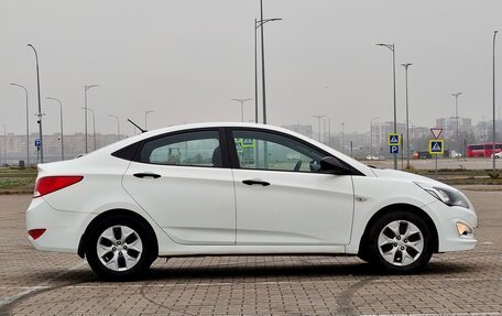 Hyundai Solaris II рестайлинг, 2016 год, 999 000 рублей, 4 фотография