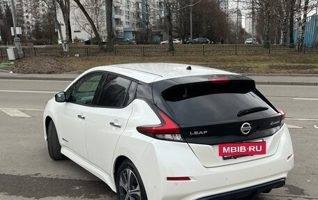 Nissan Leaf II, 2018 год, 1 650 000 рублей, 5 фотография