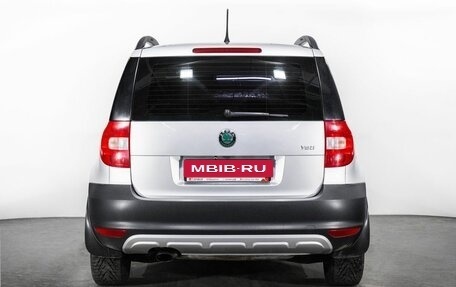 Skoda Yeti I рестайлинг, 2012 год, 800 000 рублей, 3 фотография