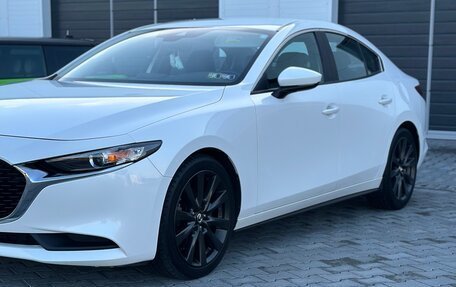 Mazda 3, 2020 год, 2 400 000 рублей, 8 фотография