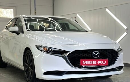 Mazda 3, 2020 год, 2 400 000 рублей, 2 фотография