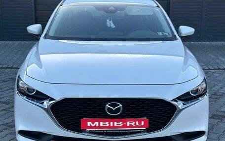 Mazda 3, 2020 год, 2 400 000 рублей, 9 фотография