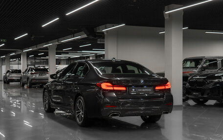 BMW 5 серия, 2021 год, 4 840 000 рублей, 4 фотография