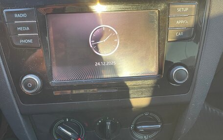 Skoda Rapid I, 2018 год, 1 200 000 рублей, 11 фотография