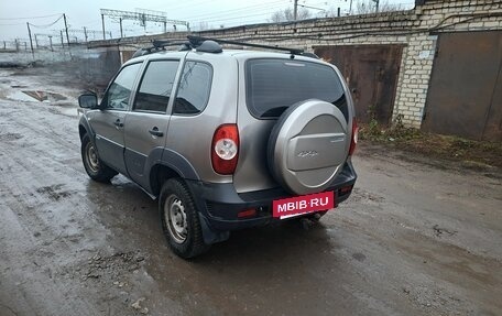 Chevrolet Niva I рестайлинг, 2012 год, 430 000 рублей, 3 фотография