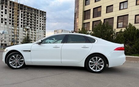Jaguar XF II, 2018 год, 2 500 000 рублей, 8 фотография