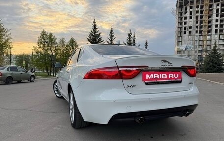 Jaguar XF II, 2018 год, 2 500 000 рублей, 6 фотография