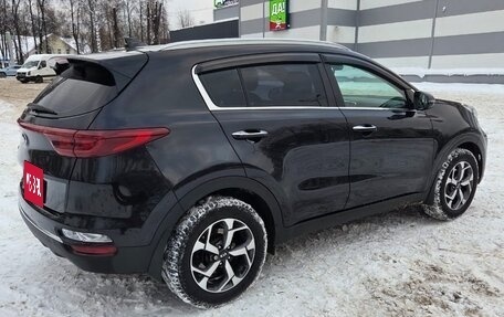 KIA Sportage IV рестайлинг, 2019 год, 2 100 000 рублей, 4 фотография