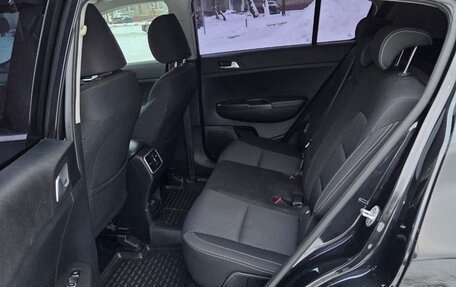 KIA Sportage IV рестайлинг, 2019 год, 2 100 000 рублей, 13 фотография