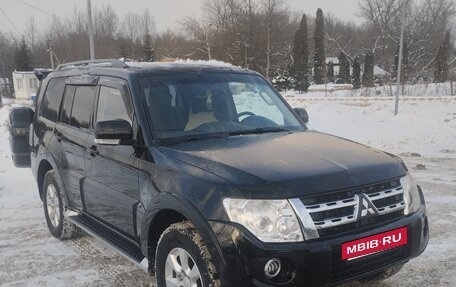 Mitsubishi Pajero IV, 2012 год, 2 550 000 рублей, 3 фотография
