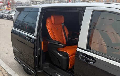 Mercedes-Benz V-Класс, 2022 год, 8 150 000 рублей, 3 фотография