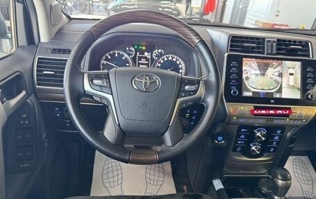 Toyota Land Cruiser Prado 150 рестайлинг 2, 2023 год, 8 950 000 рублей, 8 фотография