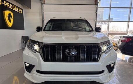 Toyota Land Cruiser Prado 150 рестайлинг 2, 2023 год, 8 950 000 рублей, 17 фотография