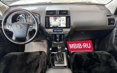 Toyota Land Cruiser Prado 150 рестайлинг 2, 2023 год, 8 950 000 рублей, 9 фотография
