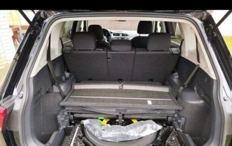 Volkswagen Tiguan II, 2021 год, 3 200 000 рублей, 12 фотография