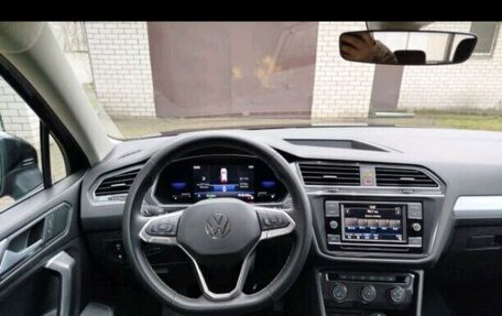 Volkswagen Tiguan II, 2021 год, 3 200 000 рублей, 9 фотография