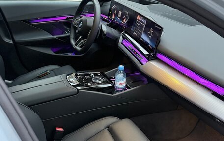 BMW 5 серия, 2024 год, 8 150 000 рублей, 8 фотография