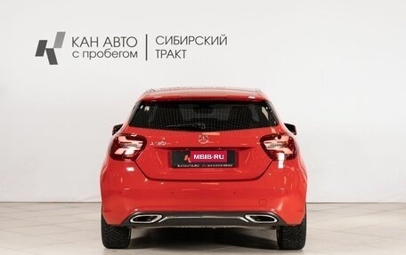 Mercedes-Benz A-Класс, 2016 год, 1 730 000 рублей, 4 фотография