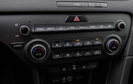 KIA Sportage IV рестайлинг, 2017 год, 2 230 000 рублей, 13 фотография