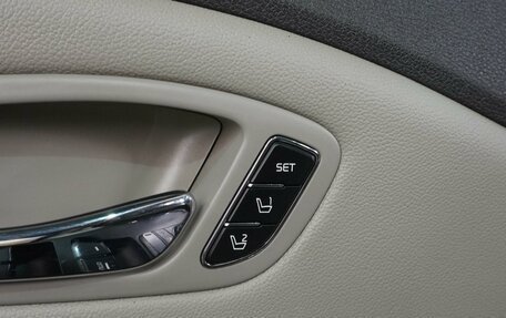 KIA Carnival III, 2016 год, 2 499 000 рублей, 20 фотография