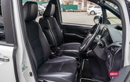 Toyota Voxy III, 2021 год, 3 190 000 рублей, 11 фотография