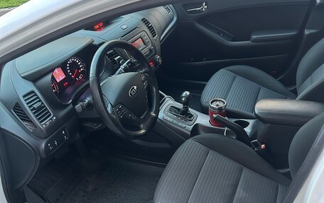 KIA Cerato III, 2015 год, 1 300 000 рублей, 4 фотография