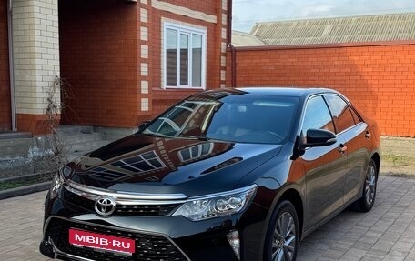 Toyota Camry, 2018 год, 2 270 000 рублей, 1 фотография