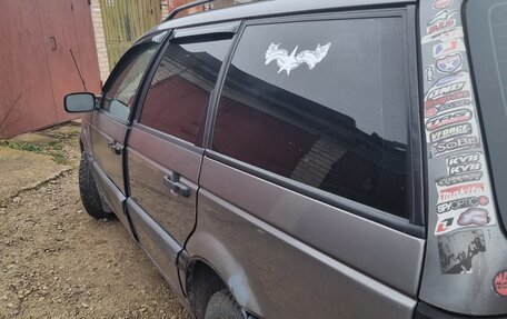 Volkswagen Passat B3, 1992 год, 200 000 рублей, 4 фотография