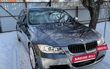 BMW 3 серия, 2005 год, 1 155 000 рублей, 2 фотография