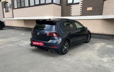 Volkswagen Golf GTI VII, 2018 год, 2 850 000 рублей, 4 фотография