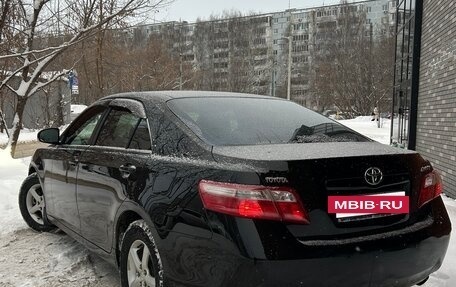 Toyota Camry, 2010 год, 970 000 рублей, 4 фотография