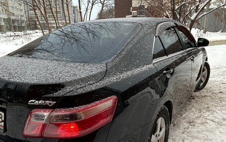 Toyota Camry, 2010 год, 970 000 рублей, 6 фотография