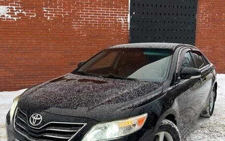 Toyota Camry, 2010 год, 970 000 рублей, 8 фотография