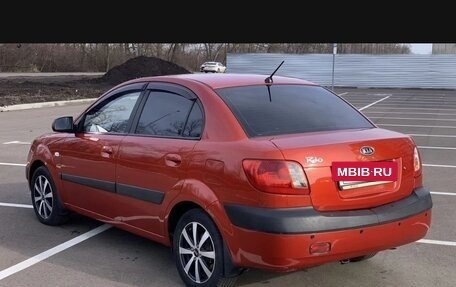 KIA Rio II, 2005 год, 500 000 рублей, 3 фотография