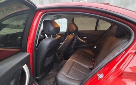 BMW 3 серия, 2014 год, 1 600 000 рублей, 9 фотография