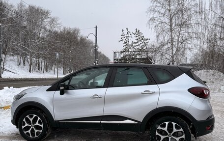 Renault Kaptur I рестайлинг, 2017 год, 1 499 000 рублей, 6 фотография