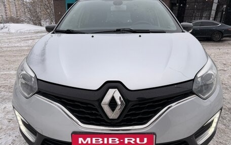 Renault Kaptur I рестайлинг, 2017 год, 1 499 000 рублей, 10 фотография
