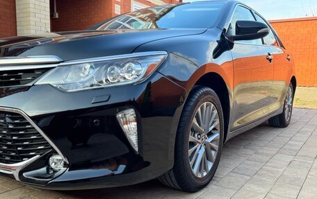 Toyota Camry, 2018 год, 2 270 000 рублей, 7 фотография