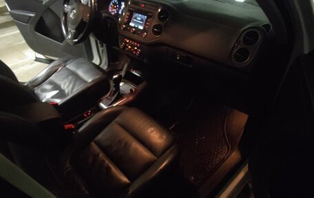 Volkswagen Tiguan I, 2012 год, 990 000 рублей, 10 фотография