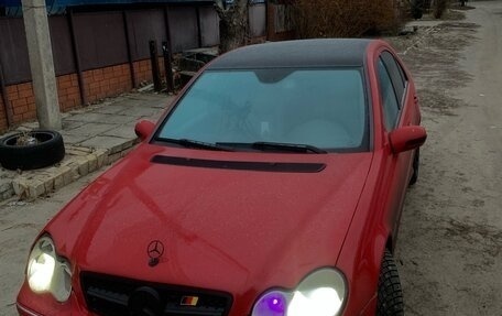 Mercedes-Benz C-Класс, 2005 год, 673 000 рублей, 1 фотография