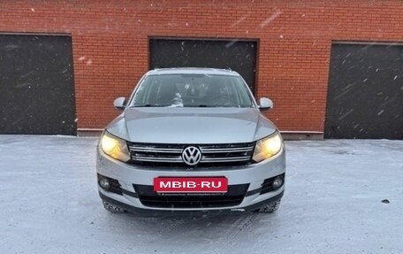 Volkswagen Tiguan I, 2013 год, 930 000 рублей, 1 фотография