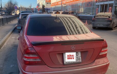 Mercedes-Benz C-Класс, 2005 год, 673 000 рублей, 5 фотография