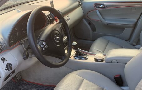 Mercedes-Benz C-Класс, 2005 год, 673 000 рублей, 6 фотография