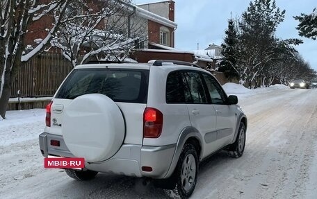 Toyota RAV4, 2001 год, 750 000 рублей, 3 фотография