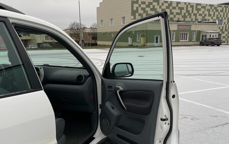 Toyota RAV4, 2001 год, 750 000 рублей, 12 фотография