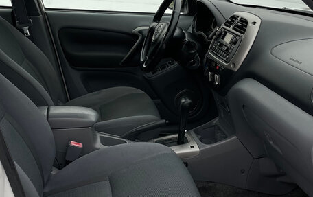 Toyota RAV4, 2001 год, 750 000 рублей, 11 фотография