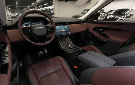 Land Rover Range Rover Evoque II, 2025 год, 6 550 000 рублей, 7 фотография