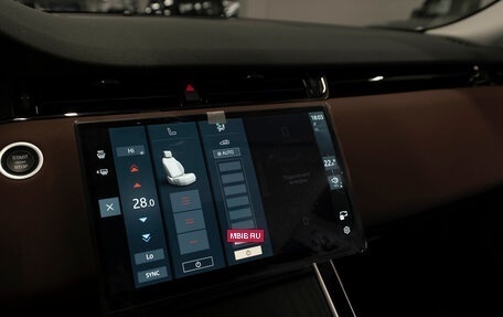 Land Rover Range Rover Evoque II, 2025 год, 6 550 000 рублей, 24 фотография