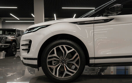 Land Rover Range Rover Evoque II, 2025 год, 6 550 000 рублей, 28 фотография